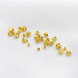 Cuentas texturizadas de oro de 14K con grabado en espiral para crear joyas DIY