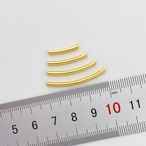 Polierte 14K Gold gefüllte gebogene Röhrenperlen für DIY Schmuck in vier Größen