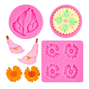 Silicone flower molds for fondant and chocolate featuring calla lilies and sunflowers