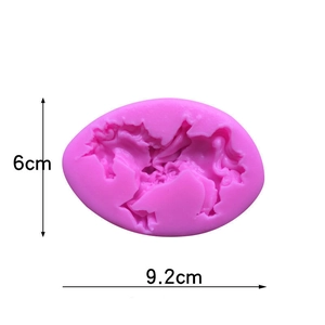 Pink silicone unicorn mold for DIY fondant and baking with detailed 9.2cm x 6cm dimensions