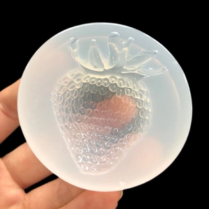 Strawberry Shape Silicone Mold Mirror Finish Crystal DIY Resin Casting Mold For Phone Case Accessories Jewelry Making