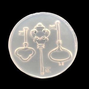 Translucent silicone mold for DIY resin key pendants with vintage heart designs