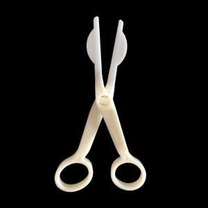 Off-white plastic cake flower lifting scissors transfer tool for baking and decoration