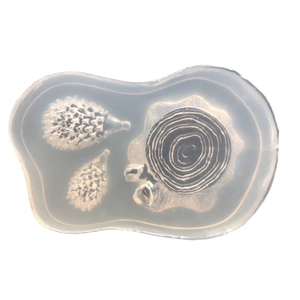 DIY hedgehog and tree stump silicone resin mold for cartoon crafts and mobile shell decor