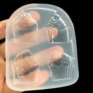 Transparente Silikonform für Cupcakes aus Kunstharz und Ton mit vier detaillierten Designs