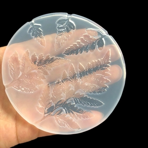 Moule en silicone transparent pour résine DIY avec motifs détaillés de feuilles de fougère