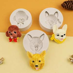 Detailed silicone mold for dog-shaped lollipops featuring poodle and corgi designs
