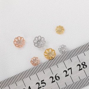 14K Vergoldete hohle Perlenkappen in Gold, Silber und Roségold für DIY Schmuck