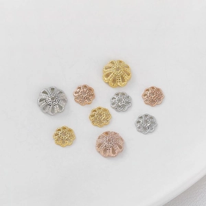 14K vergoldete hohle Perlenkappen für DIY-Schmuckherstellung in drei Metallic-Farben