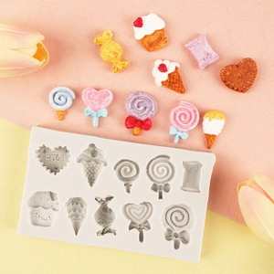Silicone lollipop ice cream mold with heart and cupcake shapes for DIY cake decorating
