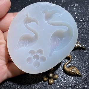Silicone flamingo and flower resin mold for DIY craft making and jewelry decoration