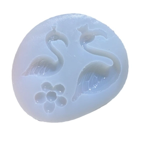 Pink flamingo and flower silicone mold for resin craft and DIY handmade jewelry making
