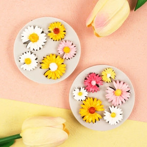 Daisy flower silicone mold for DIY crafts with various sizes for resin and cake decor