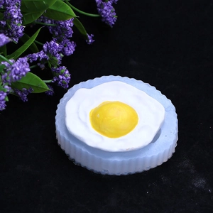 Round silicone mold for DIY fried egg shaped cake toppers and resin crafts decoration