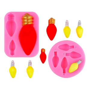 Mini gloeilamp siliconen mal voor DIY hars ornamenten en chocolade cake decoraties op wit