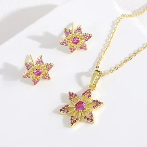 Set di gioielli a fiocco di neve con zircone rosa, collana placcata oro 18 carati