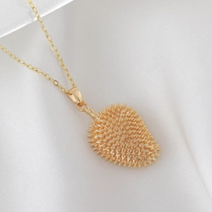 Minimalistische 18k vergoldete Halskette mit einem einzigartigen 3D-Durian-Anhänger für Damen