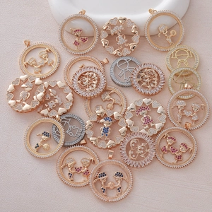 Ciondolo Fai da Te Ragazzo Ragazza Cartone Animato Rame Placcato Oro 18K Micro Pavè Zirconia Charms per Creazione Gioielli Collana Bracciale Donna Bambini