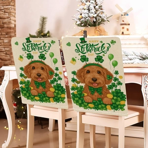 Set van 2 stoelhoezen voor St. Patrick's Day met feestelijke honden- en klavermotieven