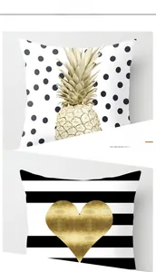 Détails des taies d'oreiller en peau de pêche avec motifs ananas et cœur dorés