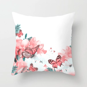 Federa per cuscino con farfalla e fiori rosa su sfondo bianco per divano decorativo