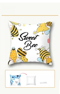 Detail des Bienen-Kissenbezugs mit Digitaldruck vorne und weißer Rückseite