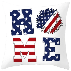 Détail de la taie d'oreiller avec lettrage HOME au motif du drapeau américain