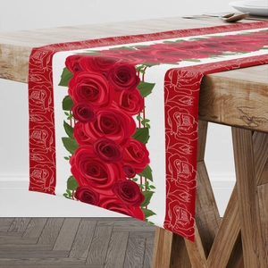 Runner da tavola romantico con rose rosse per decorazione tavola di San Valentino