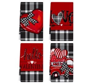 Détail de torchons de cuisine Saint-Valentin avec carreaux et motifs camion rouge