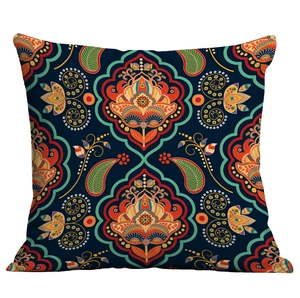 Housse de coussin carrée style bohème mandala avec tissu bleu marine et motifs floraux