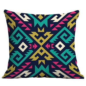 Housse de coussin carrée style bohème avec motifs géométriques ethniques colorés