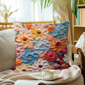 Detail des 3D-Ölgemälde-Blumenkissenbezugs mit reicher künstlerischer Textur auf Sofa