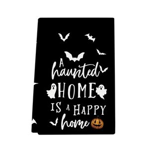 Λεπτομέρεια πετσέτας μικροϊνών Halloween με κείμενο και σχέδια με νυχτερίδες σε μαύρο