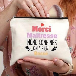 Linnen make-uptas met Merci Maîtresse print gevuld met penselen als lerarencadeau