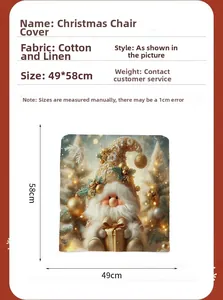 Détail de housse de chaise de Noël en lin avec imprimés de gnomes et cadeaux