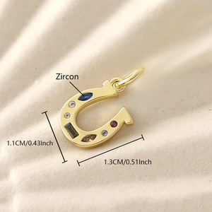 Colgante de herradura dorado con circonitas de colores, accesorio de joya 1,1x1,3cm