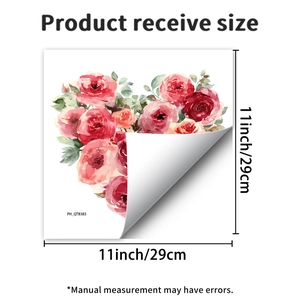 Détail de l'autocollant mural en forme de cœur avec roses à l'aquarelle de 29 cm de côté