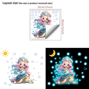 Adesivi murali fluorescenti con bambina su tartaruga per decorare la camera dei bambini