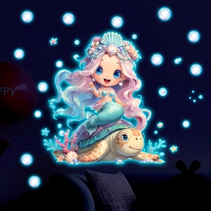 Adesivo murale fluorescente sirena e tartaruga per decorare la cameretta dei bimbi