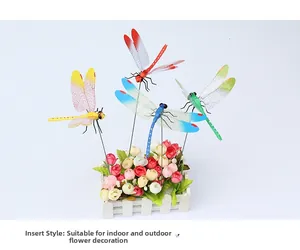 Tuteurs de libellules colorées avec ailes translucides pour décoration de jardin et pots
