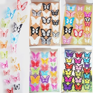 Set di 18 adesivi murali decorativi a farfalla 3D in vari colori e motivi realistici