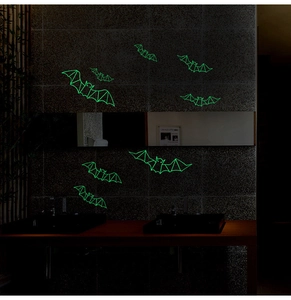 Luminous green 3D bat wall stickers glowing in the dark for Halloween party decoration