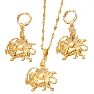 Vintage Gold Schmuckset mit Löwen und Sonnenmotiv aus Edelstahl inklusive Halskette und Ohrringen