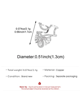 Detailed size chart showing 1.7cm height and 1.3cm diameter for copper butterfly nail ring