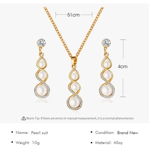 Detailansicht Brautschmuck-Set mit Perlen und Spiral-Diamant-Akzenten im Design