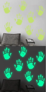 Leuchtende Handabdruck-Wandaufkleber mit blauem Glow-Effekt für Halloween-Dekorationen