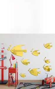 Goldene Fisch Spiegelaufkleber aus Acryl zur Wanddekoration im Kinderzimmer-Ambiente