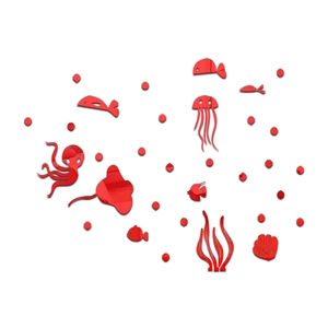 Dettaglio di adesivi murali specchiati 3D in acrilico rosso con animali marini e pesci