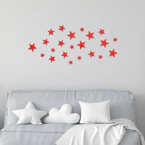 Vue détaillée des stickers muraux étoiles 3D en acrylique rouge avec effet miroir DIY