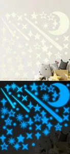 Stickers muraux lune et étoiles fluorescents avec effet de lueur nocturne pour enfants